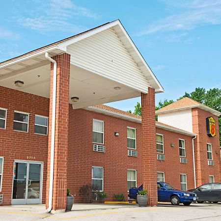Super 8 By Wyndham St. Louis Airport Otel Woodson Terrace Dış mekan fotoğraf