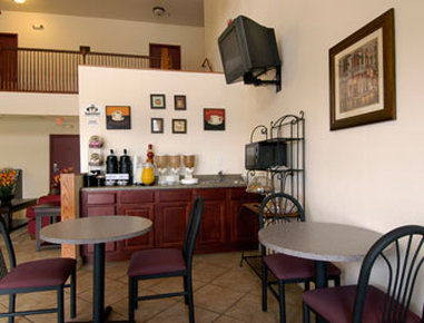 Super 8 By Wyndham St. Louis Airport Otel Woodson Terrace Dış mekan fotoğraf